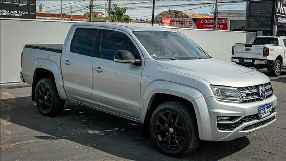 VOLKSWAGEN AMAROK 3.0 V6 TDI DIESEL HIGHLINE CD 4MOTION AUTOMÁTICO